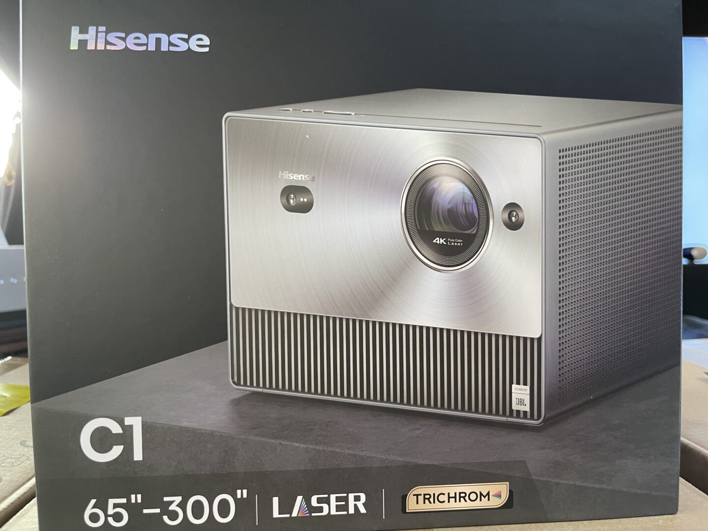 Hisense Cube C1 Smart Mini Projector 4K UHD Portable Triple Laser w/  Built-In Speakers 1600 ANSI Lumens - Hisense Hisense-C1