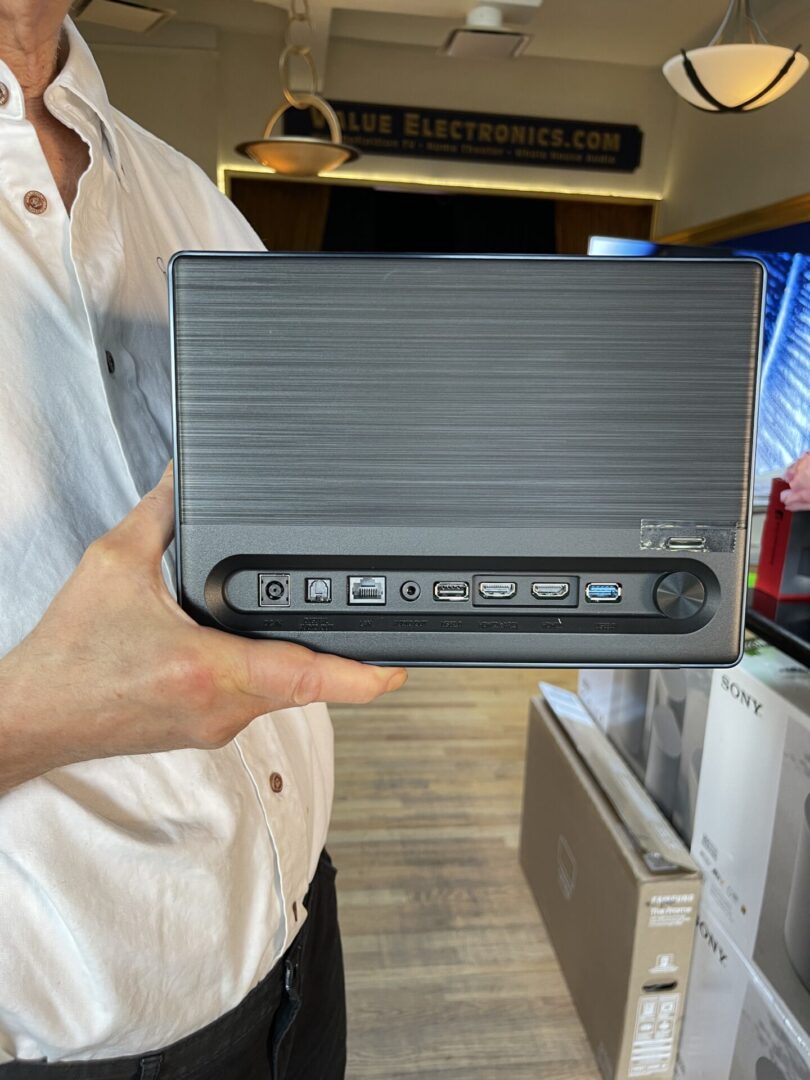 Hisense Cube C1 1600-Lumen UHD 4K Laser Smart Home Theater